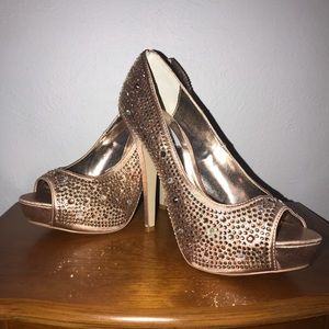 SteveMadden Rose Gold Peep Toe Pump with Crystals